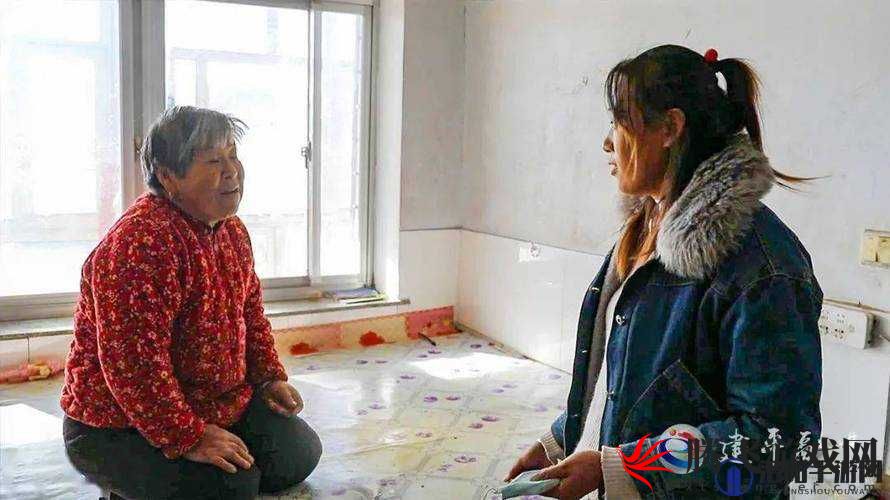 帮母亲耕种荒废土地：用行动诠释孝道